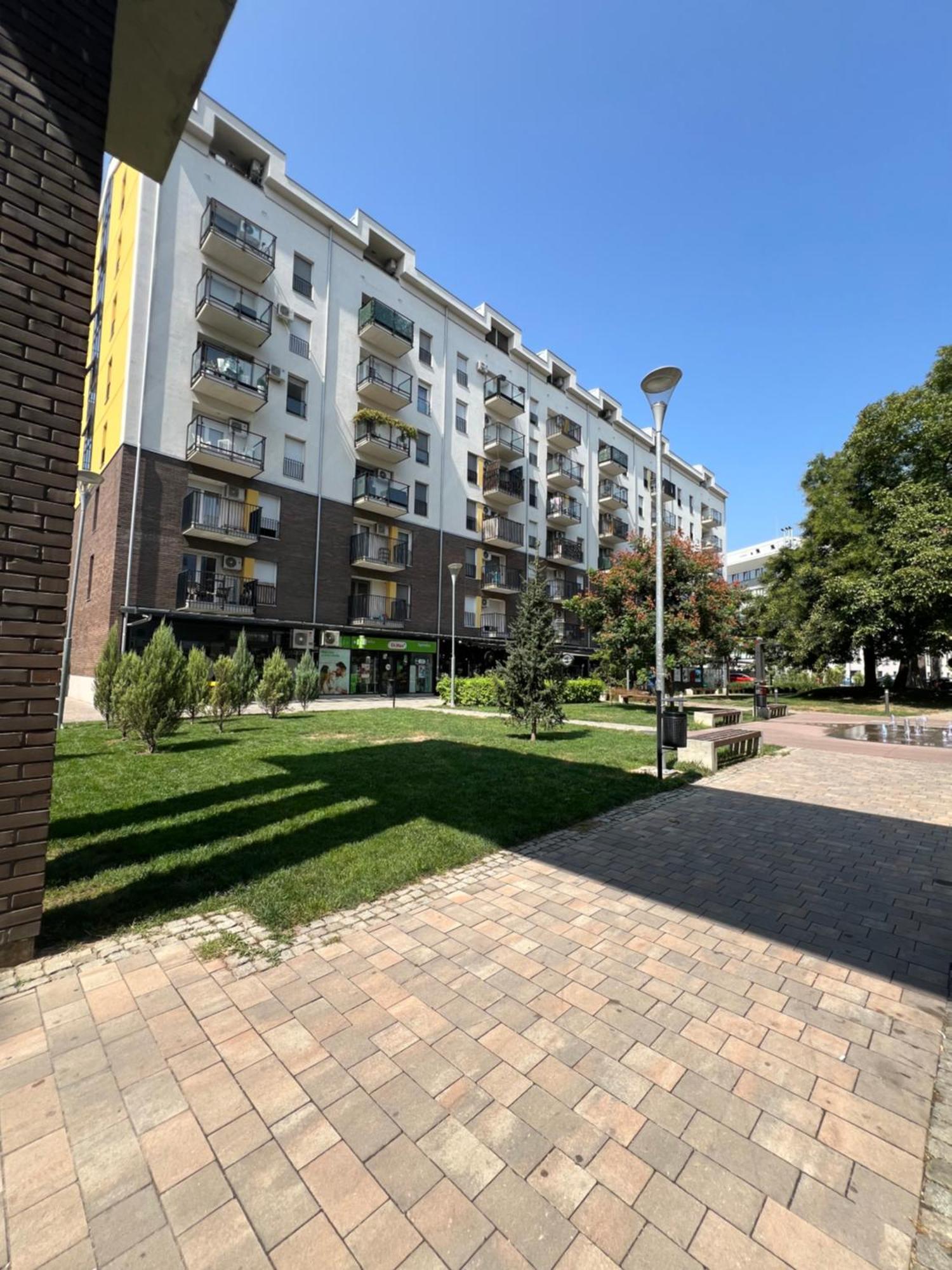 Delete 5 - Zemunske Kapije Appartement Belgrado Buitenkant foto