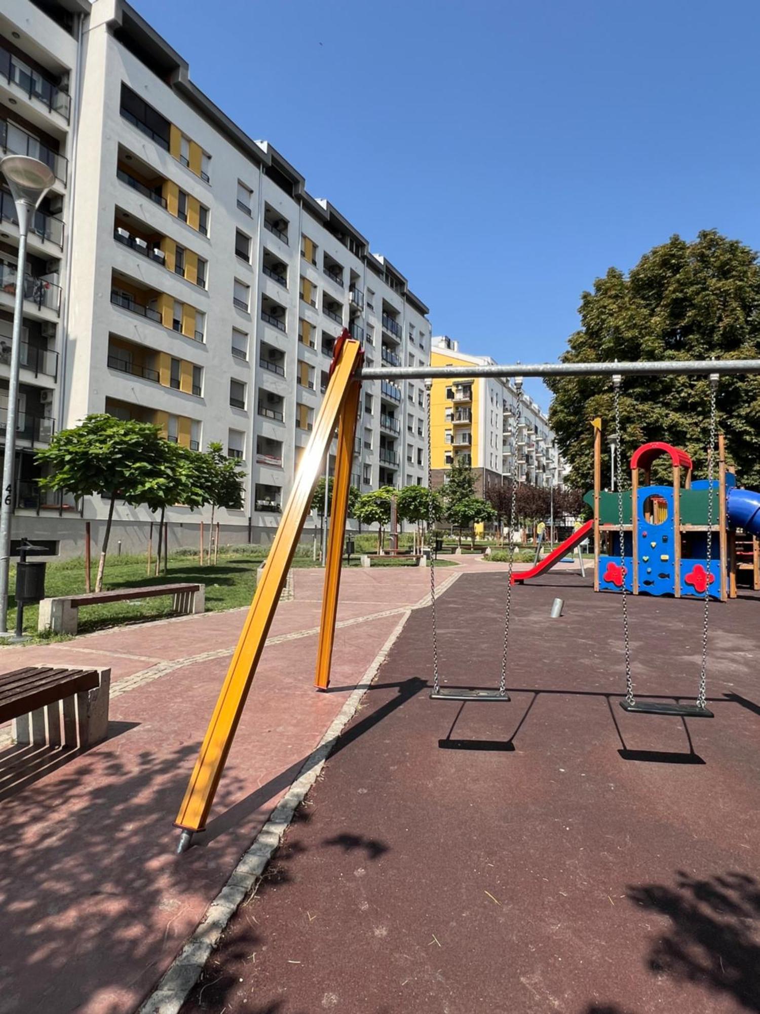 Delete 5 - Zemunske Kapije Appartement Belgrado Buitenkant foto