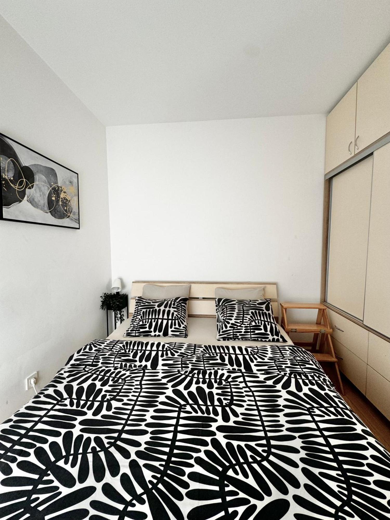 Delete 5 - Zemunske Kapije Appartement Belgrado Buitenkant foto